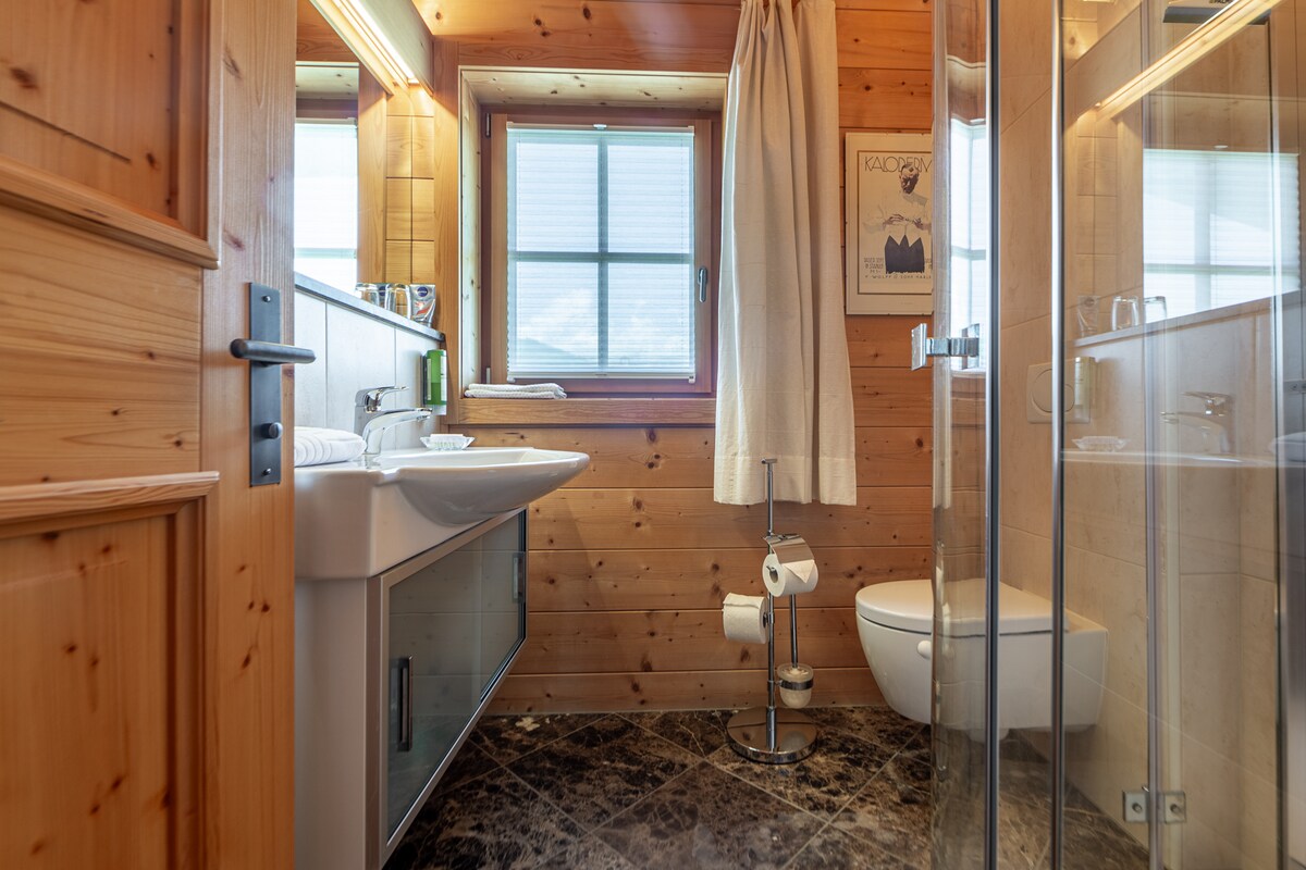 Harmony Deluxe Chalet with Sauna by Belle-Stay - Bild 41